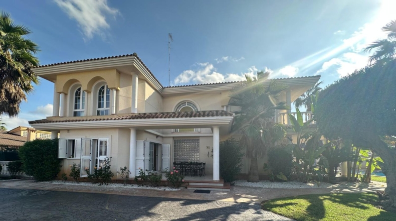 Valencia - La Eliana - 1100m2