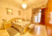 Chalet adosado con terreno en venta en la España, Elda, ref: TR394433 foto