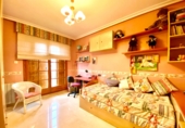 Chalet adosado con terreno en venta en la España, Elda, ref: TR394433 foto