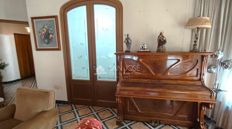 Alicante - Novelda - 590m2