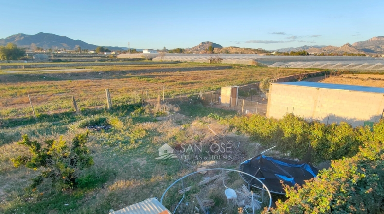 Alicante - Novelda - 1715m2