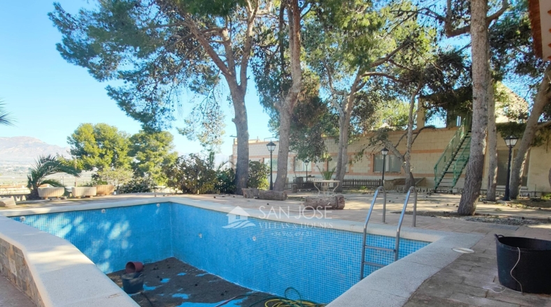 Alicante - Asp - 4838m2