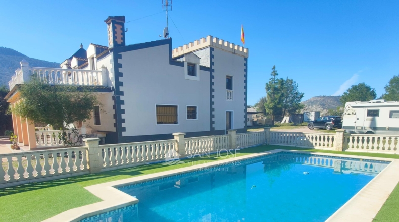 Alicante - el Fondó de les Neus - 2400m2