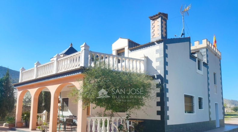 Alicante - el Fondó de les Neus - 2400m2
