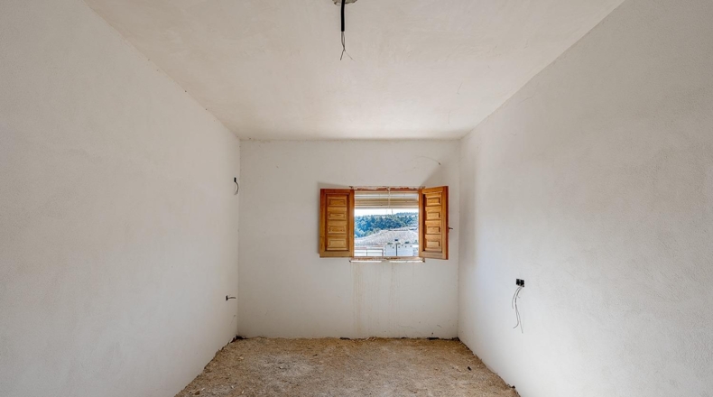 Granada - Cortes de Baza - 800m2