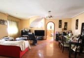 Chalet independiente con terreno en venta en la España, Torrevieja, ref: TR394370 foto