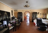 Chalet independiente con terreno en venta en la España, Torrevieja, ref: TR394370 foto