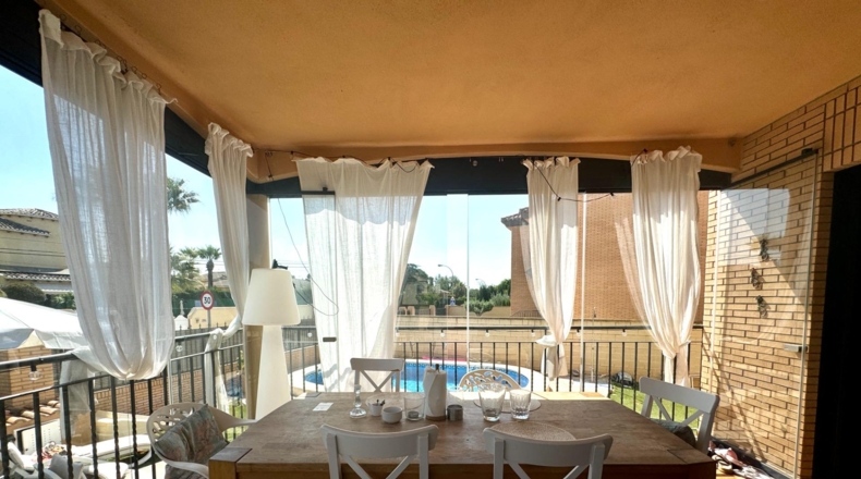 Valencia - La Eliana - 592m2