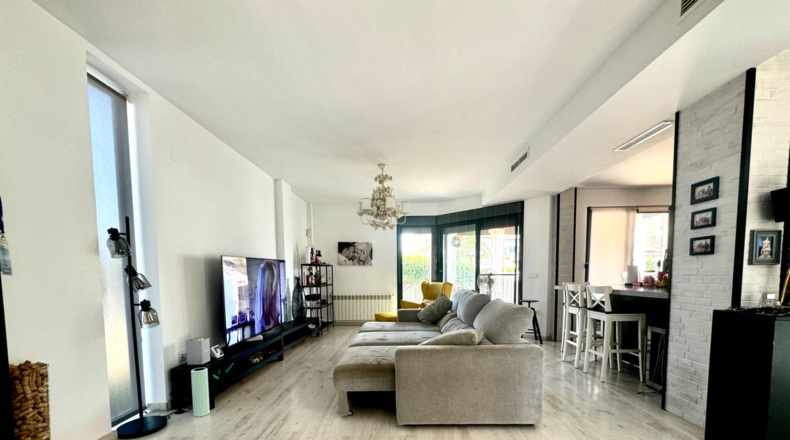 Valencia - La Eliana - 592m2