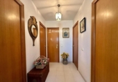 Отдельно стоящий дом с участком на продажу в городе el Vendrell Фото