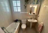 Отдельно стоящий дом с участком на продажу в городе el Vendrell Фото