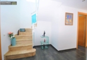 Отдельно стоящий дом с участком на продажу в городе Alcanar Фото