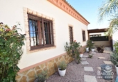 Xalet independent amb terreny en venda a la España, Formentera del Segura, ref.: TR394824 foto