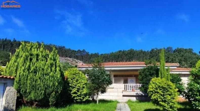 Pontevedra - Cangas - 619m2