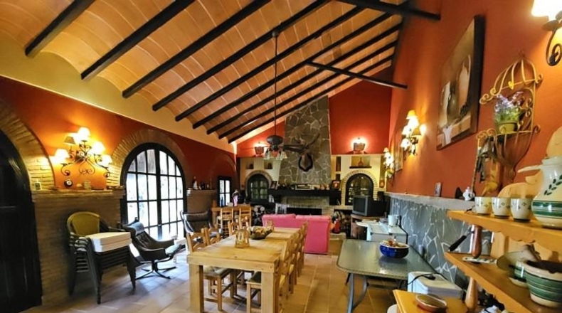 Cordova - Córdoba - 2220m2