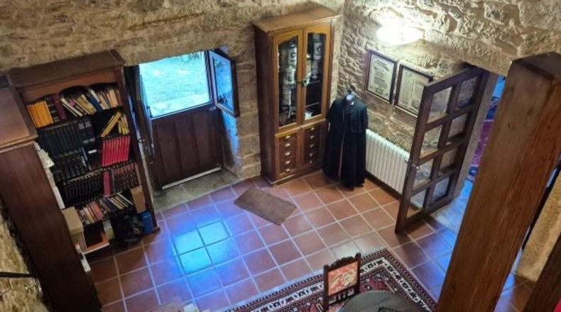 La Coruña - Santiago de Compostela - 3500m2