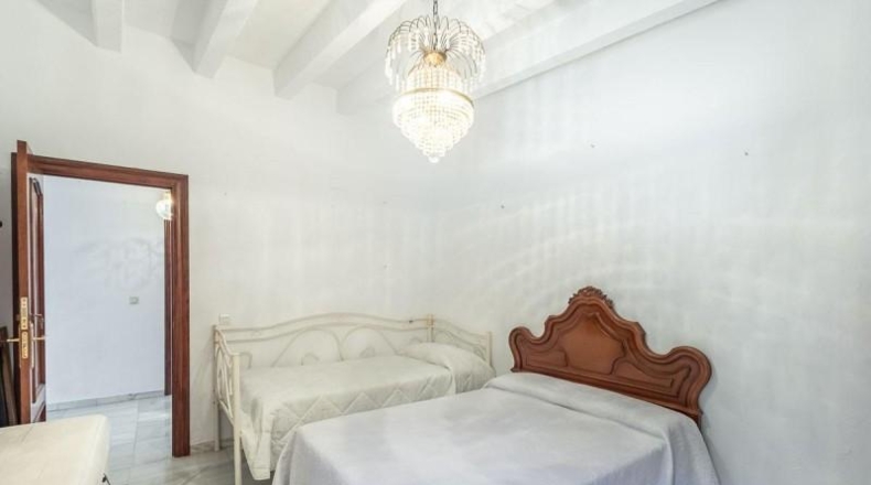 Granada - Fonelas - 600m2