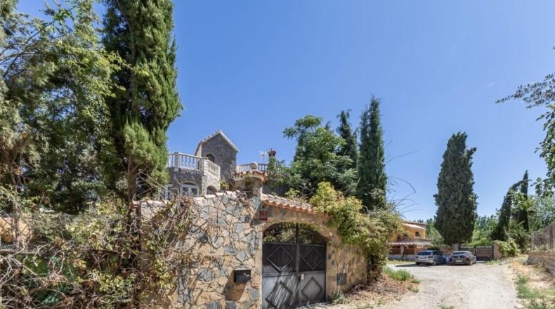Granada - Fonelas - 600m2