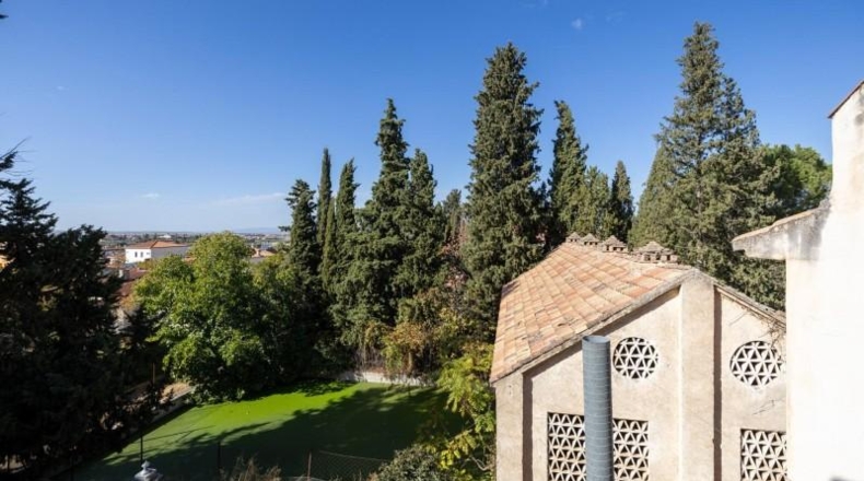 Granada - Ла-Субиа - 657m2