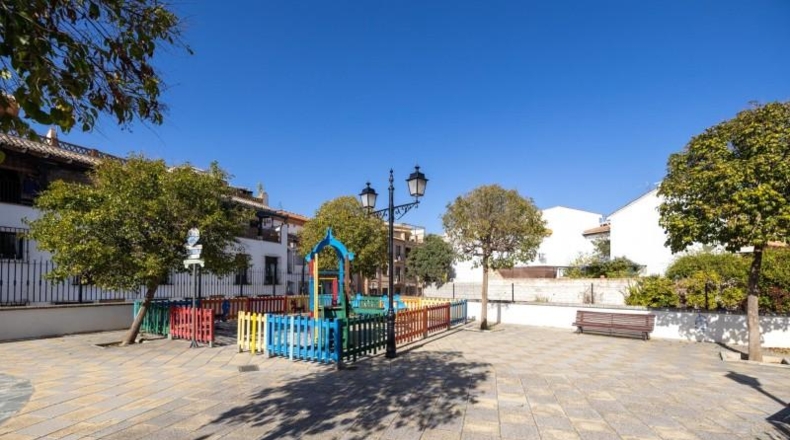 Granada - Ла-Субиа - 657m2
