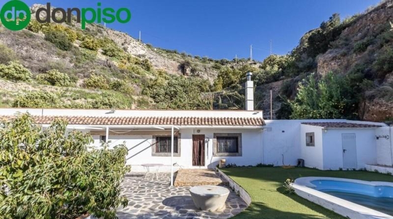 Granada - Vélez de Benaudalla - 5536m2