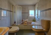 Chalet independiente con terreno en venta en la España, Alpicat, ref: TR401011 foto