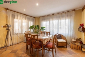 Guadix 890&nbsp;м²