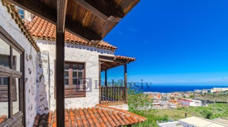 Santa Cruz de Tenerife - Икод-де-лос-Винос - 2623m2