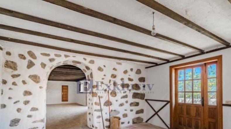 Santa Cruz de Tenerife - Икод-де-лос-Винос - 2623m2