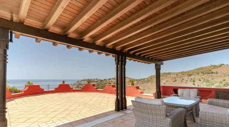 Granada - Almuñécar - 12000m2