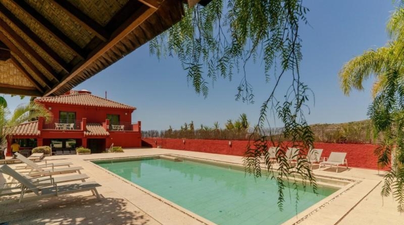 Granada - Almuñécar - 12000m2