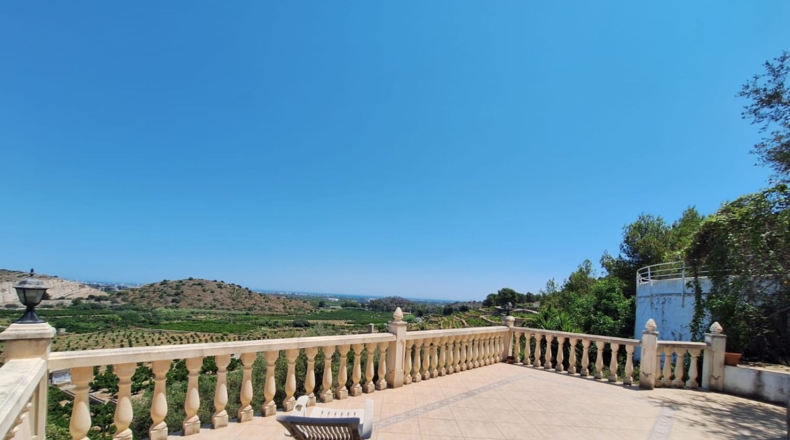 Valencia - Oliva - 600m2