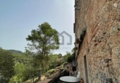 Chalet independiente con terreno en venta en la España, Rellinars, ref: TR401157 foto