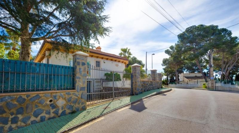 Alicante - Pilar de la Horadada - 809m2
