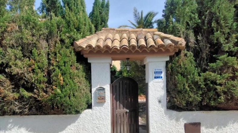 Alicante - Campello - 1533m2