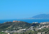 Земля на продажу у города Rincón de la Victoria. Фото