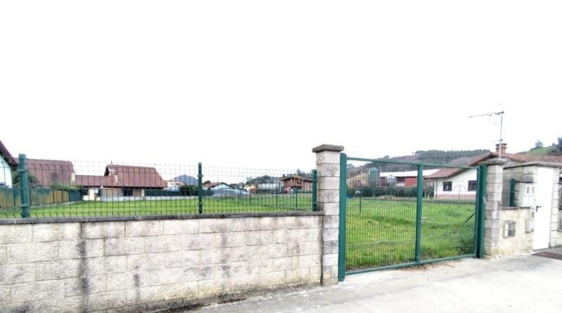 Cantabria - Bárcena de Cicero - 902m2