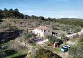 Chalet independiente con terreno en venta en la España, Tivissa, ref: TR395320 foto