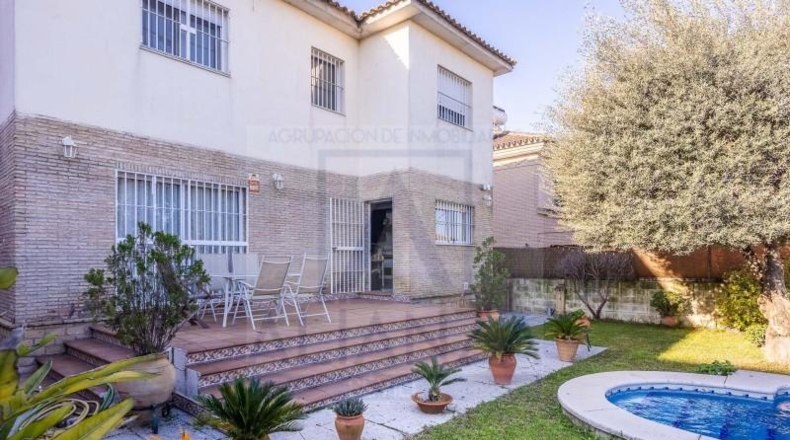 Sevilla - Valencina de la Concepción - 345m2