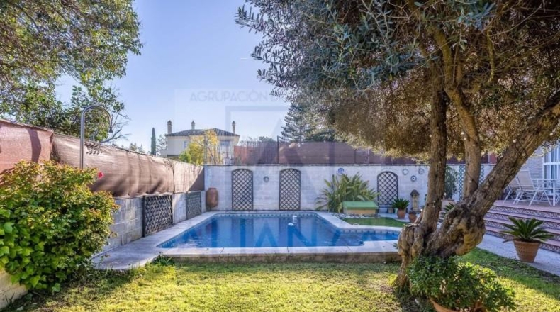 Sevilla - Valencina de la Concepción - 345m2