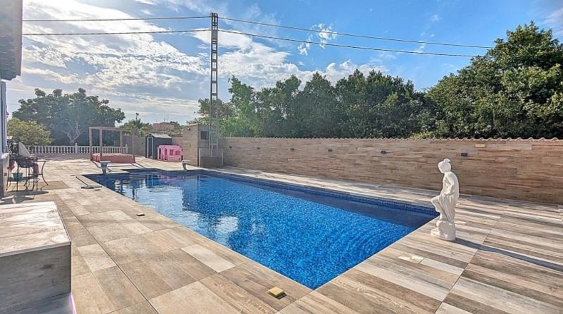 Alicante - Torrellano - 260m2