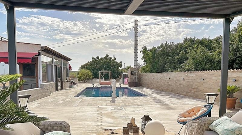 Alicante - Torrellano - 260m2