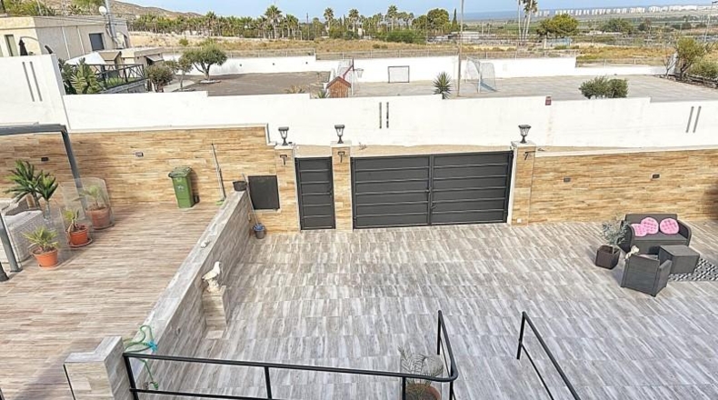 Alicante - Torrellano - 260m2