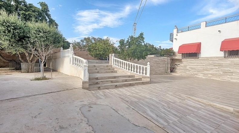 Alicante - Torrellano - 260m2