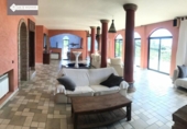 Chalet independiente con terreno en alquiler en la España, Benalmádena, ref: TR398420 foto