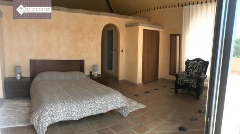 Málaga - Benalmádena - 5000m2