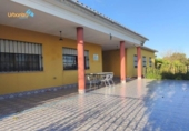 Detached villa with land for sale on España, Villanueva del Fresno, ref: TR395895 photo