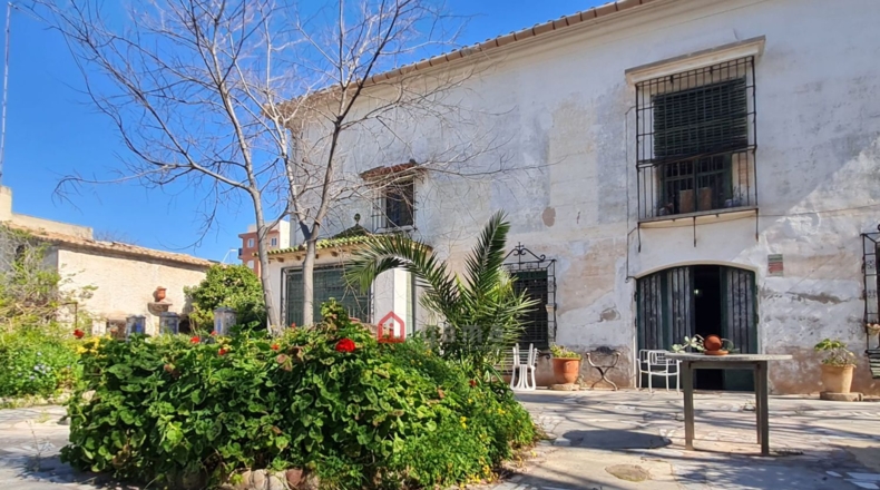 Castellón - Almazora - 586m2