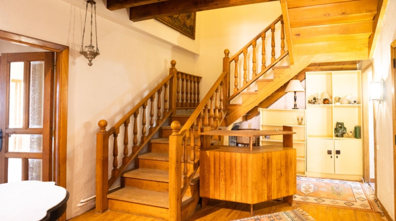 Астурия - Oviedo - 3490m2