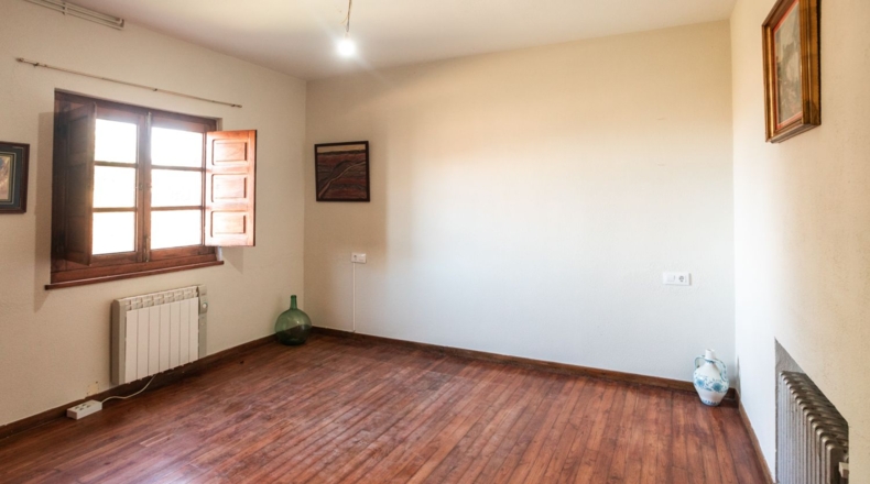 Астурия - Oviedo - 3490m2